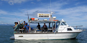 maori enjoying charter boat fishing